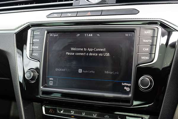 2016 Volkswagen Passat 206TSI R-Line B8