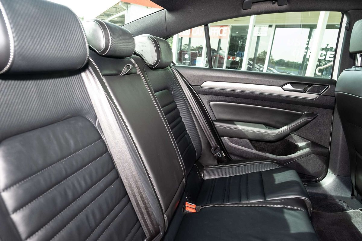 2016 Volkswagen Passat 206TSI R-Line B8