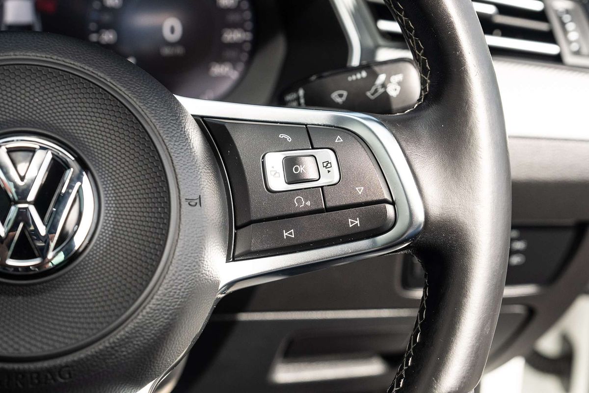 2016 Volkswagen Passat 206TSI R-Line B8