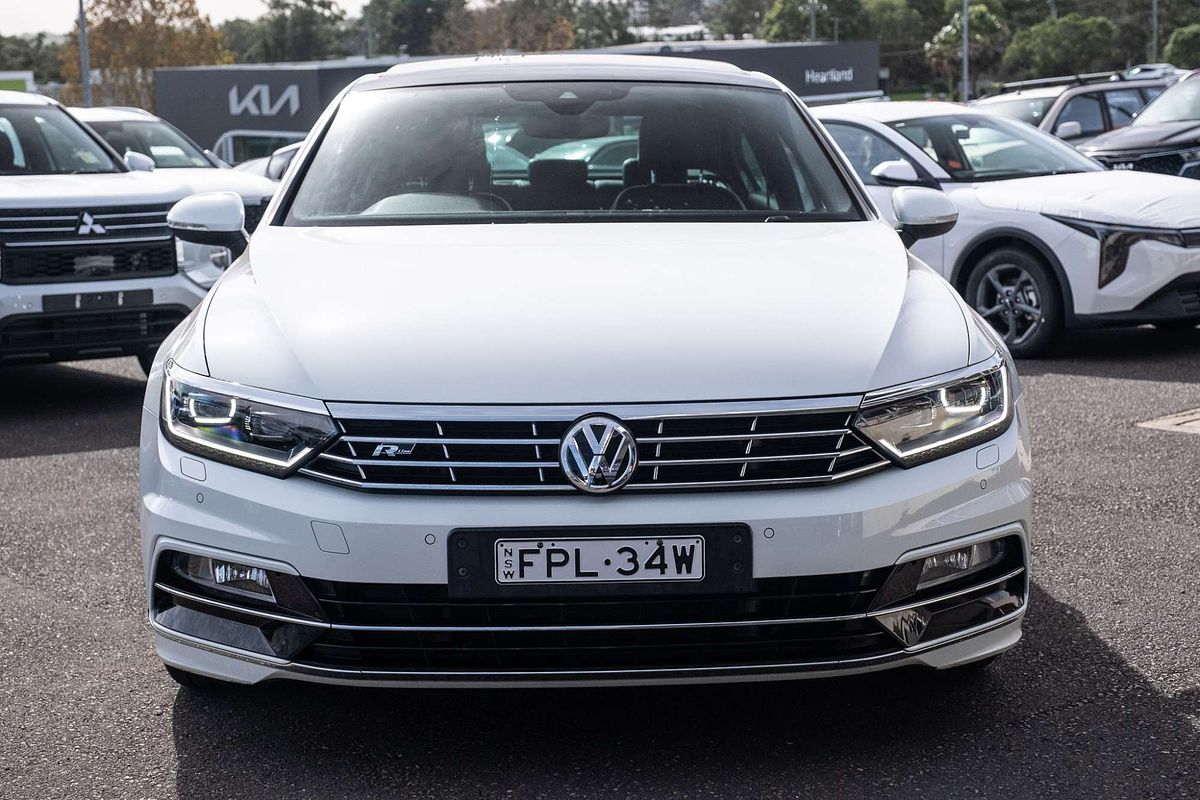 2016 Volkswagen Passat 206TSI R-Line B8