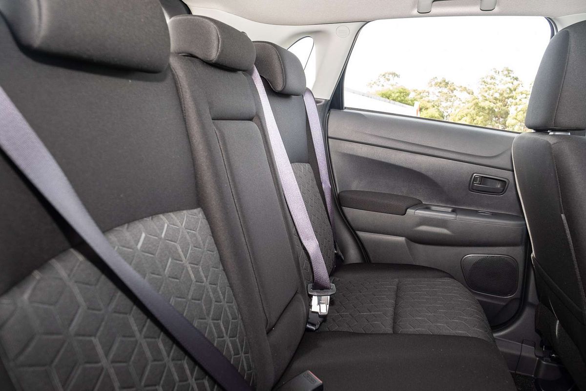 2024 Mitsubishi ASX ES XD