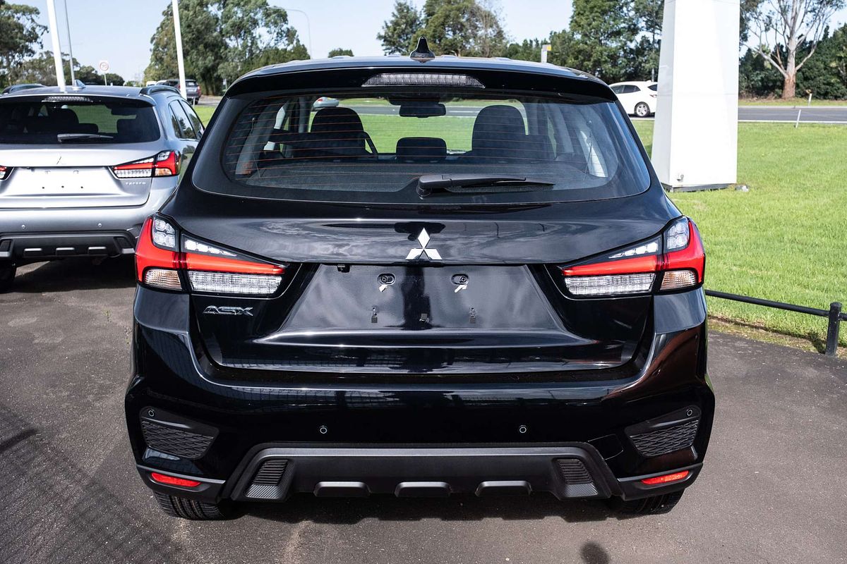 2024 Mitsubishi ASX ES XD