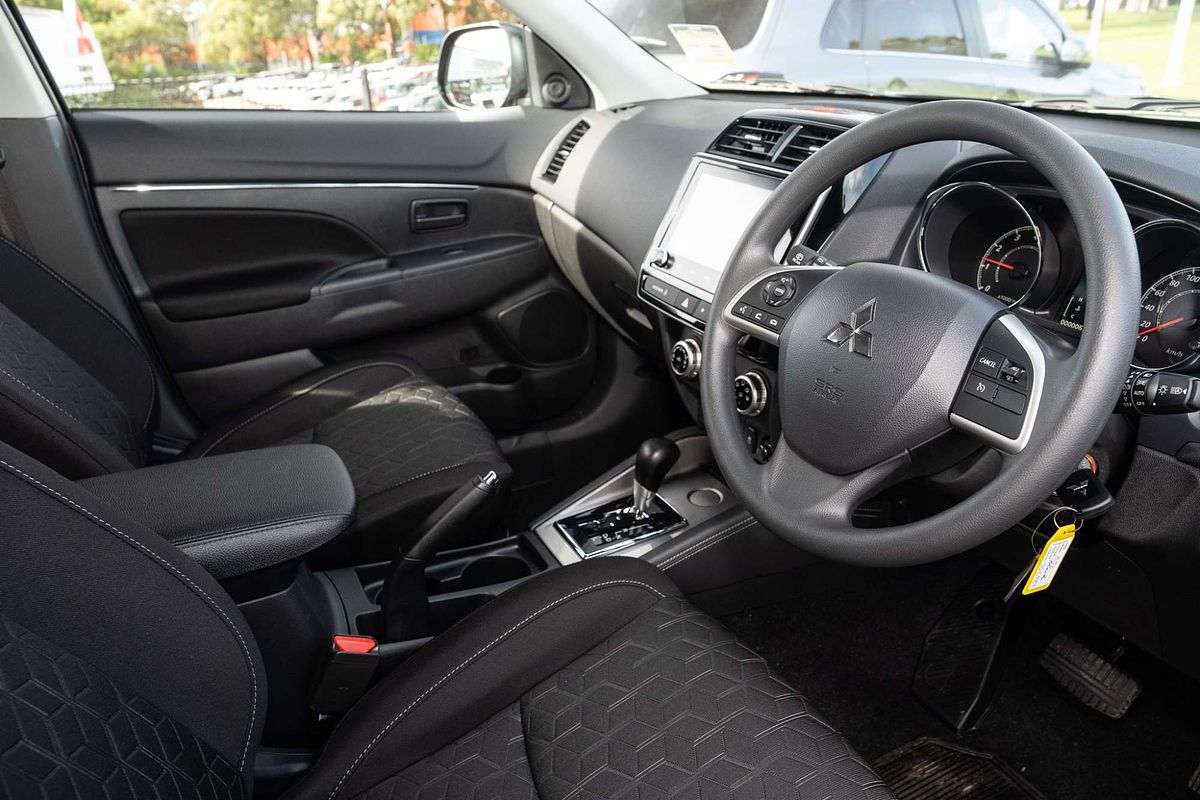 2024 Mitsubishi ASX ES XD