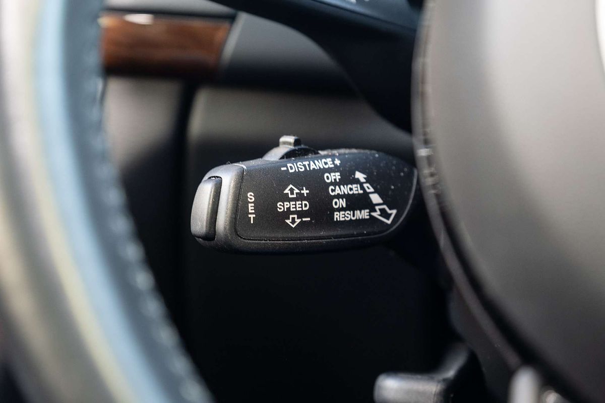 2017 Audi A7 Black Edition 4G