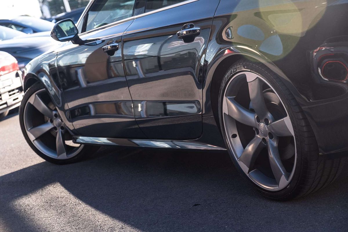 2017 Audi A7 Black Edition 4G