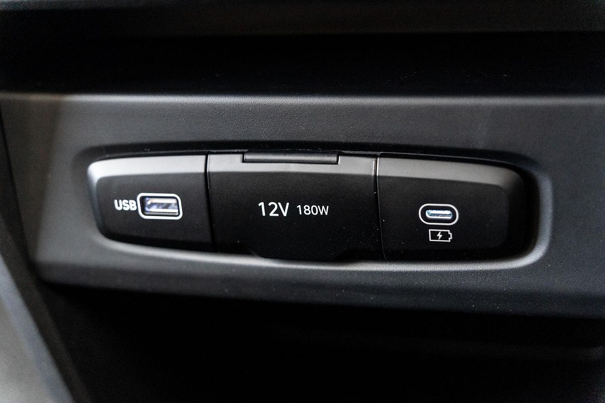 2025 Hyundai STARIA Highlander US4.V3