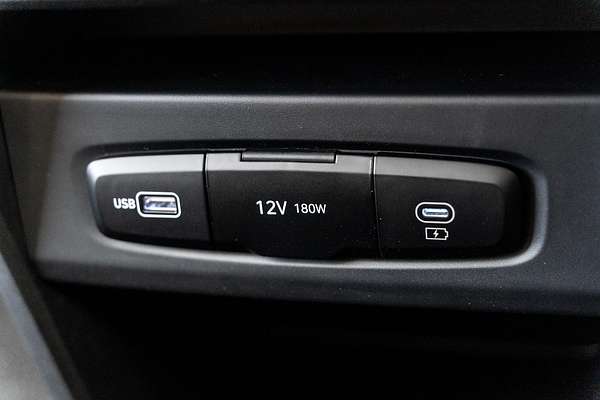 2025 Hyundai STARIA Highlander US4.V3