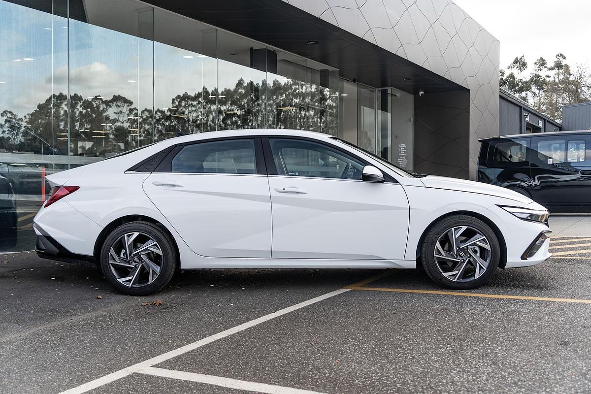 2025 Hyundai i30 Elite CN7.V2