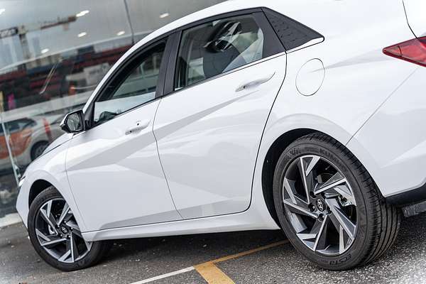 2025 Hyundai i30 Elite CN7.V2