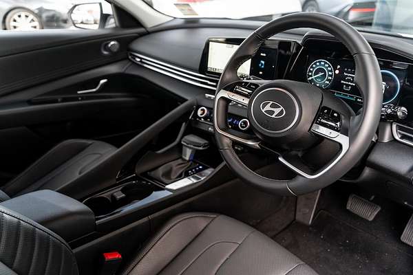 2025 Hyundai i30 Elite CN7.V2