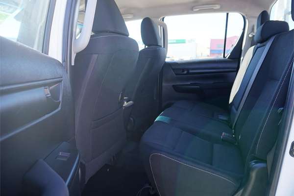 2020 Toyota Hilux SR GUN126R 4X4