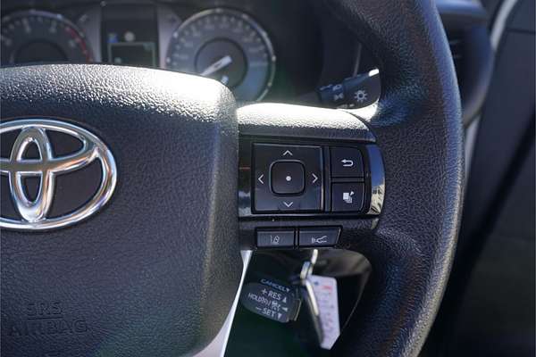 2020 Toyota Hilux SR GUN126R 4X4