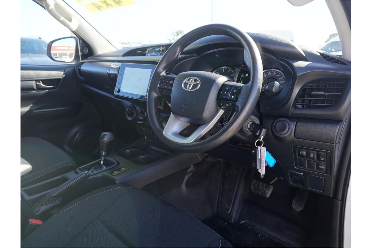 2020 Toyota Hilux SR GUN126R 4X4