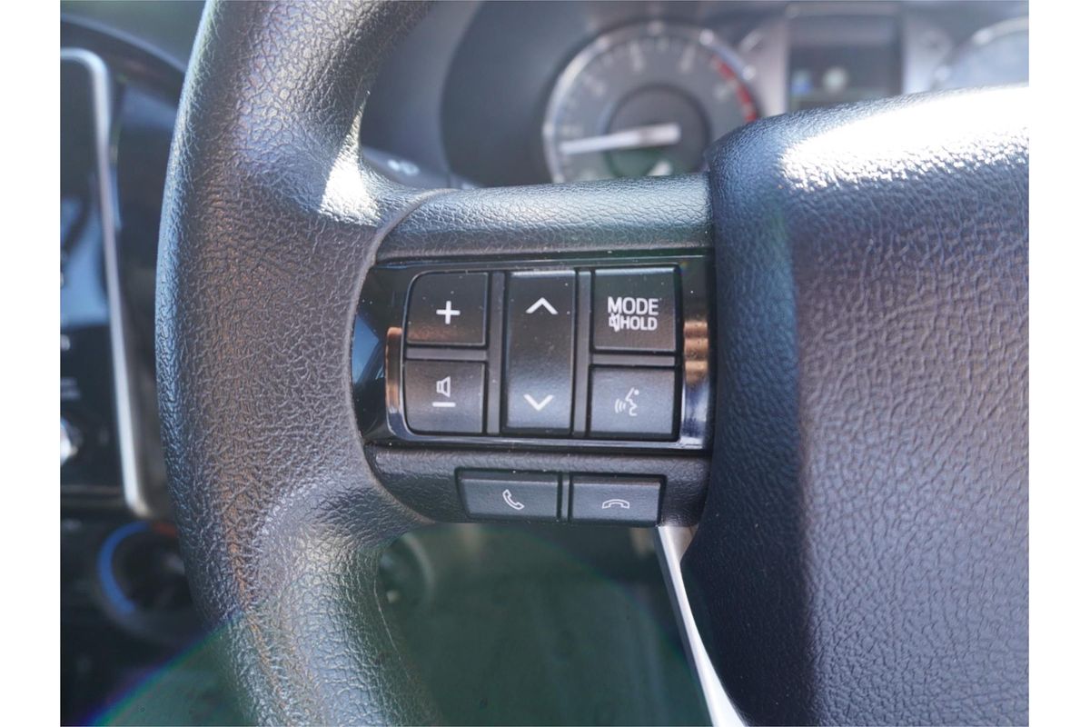2020 Toyota Hilux SR GUN126R 4X4