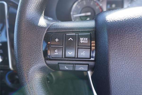 2020 Toyota Hilux SR GUN126R 4X4