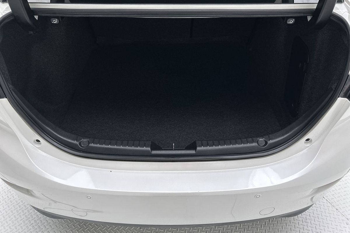 2018 Mazda 3 Neo Sport BN Series