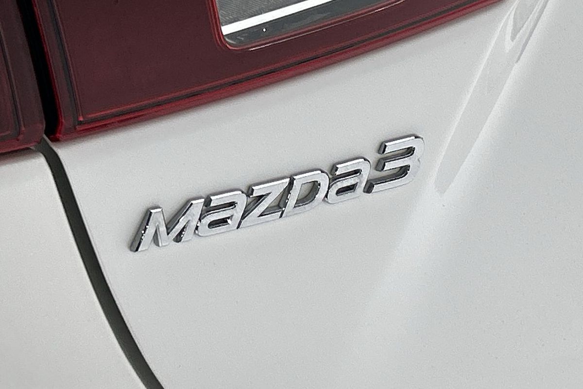 2018 Mazda 3 Neo Sport BN Series