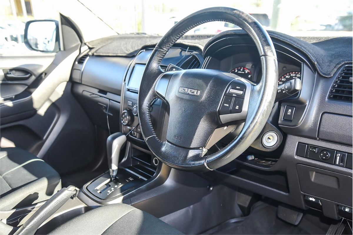 2014 Isuzu D-MAX SX High Ride Rear Wheel Drive