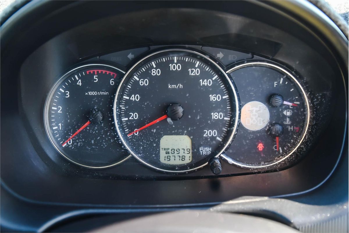 2011 Mitsubishi Challenger LS PB
