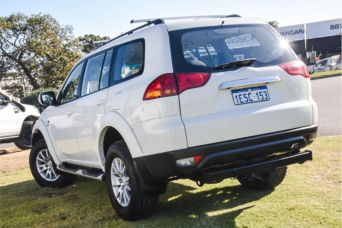 2011 Mitsubishi Challenger LS PB