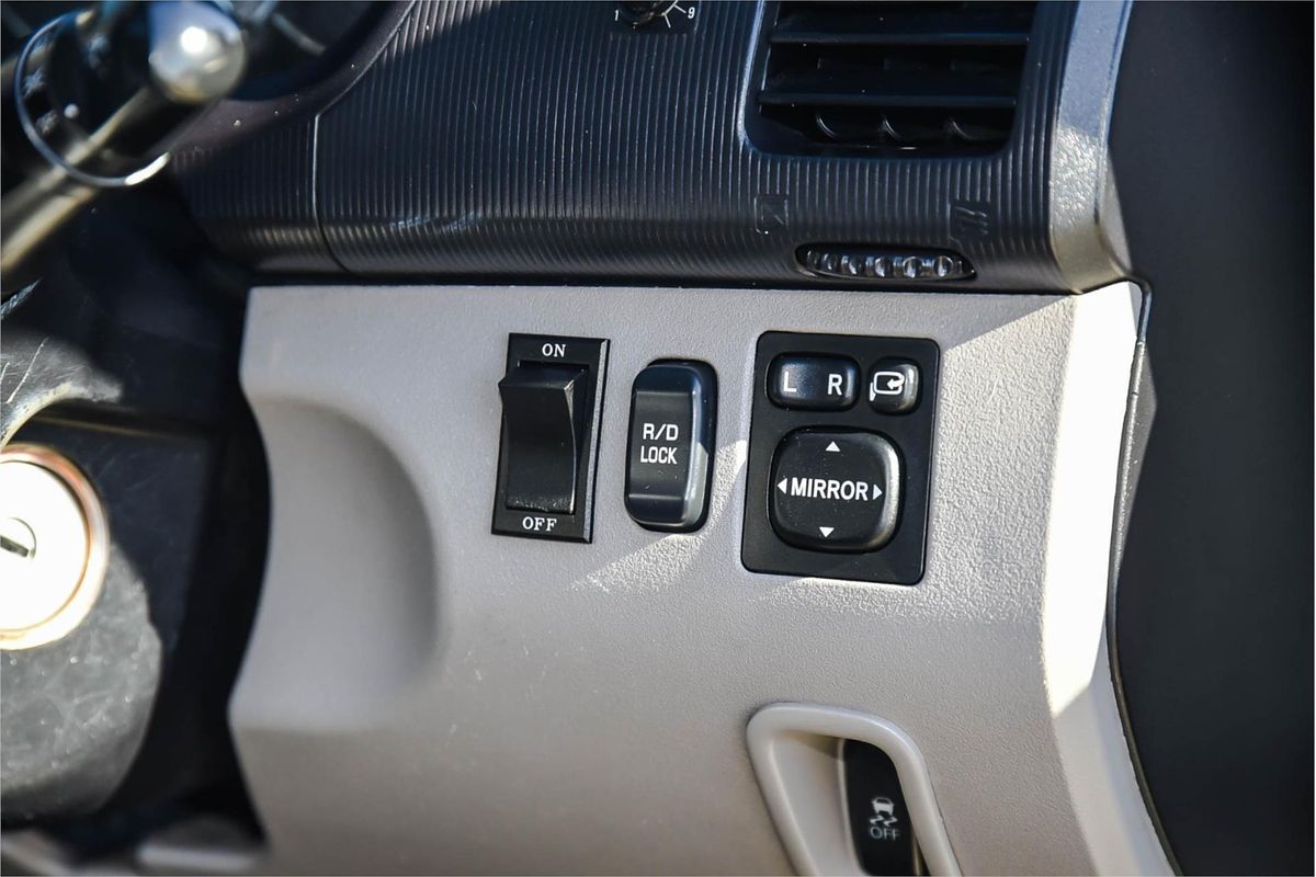 2011 Mitsubishi Challenger LS PB