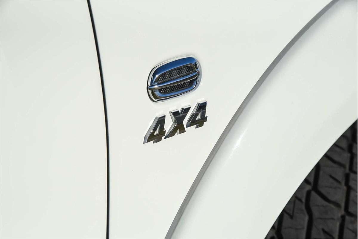 2011 Mitsubishi Challenger LS PB
