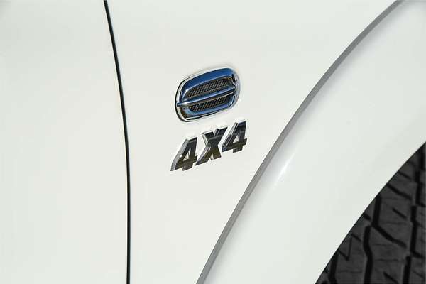 2011 Mitsubishi Challenger LS PB