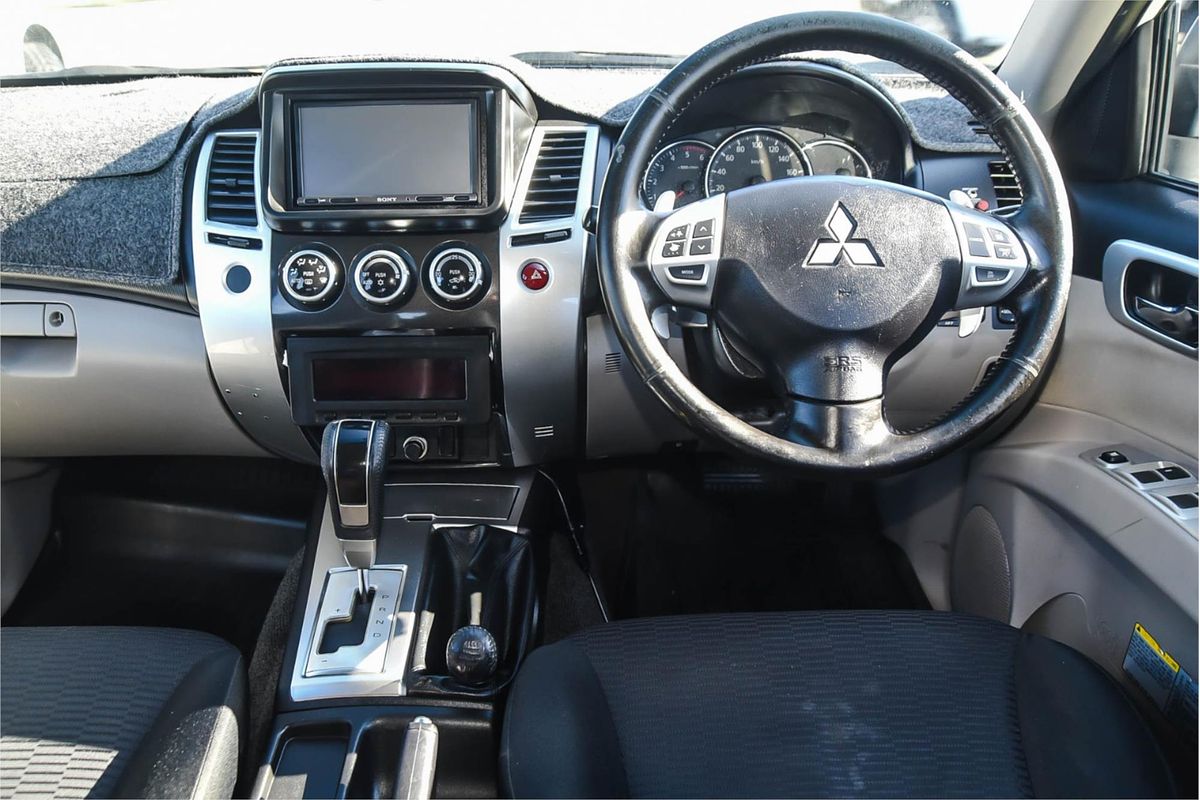 2011 Mitsubishi Challenger LS PB