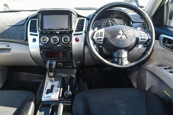 2011 Mitsubishi Challenger LS PB