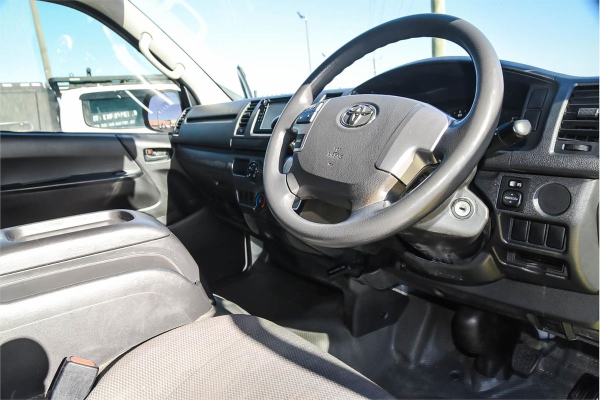 2018 Toyota Hiace KDH201R LWB