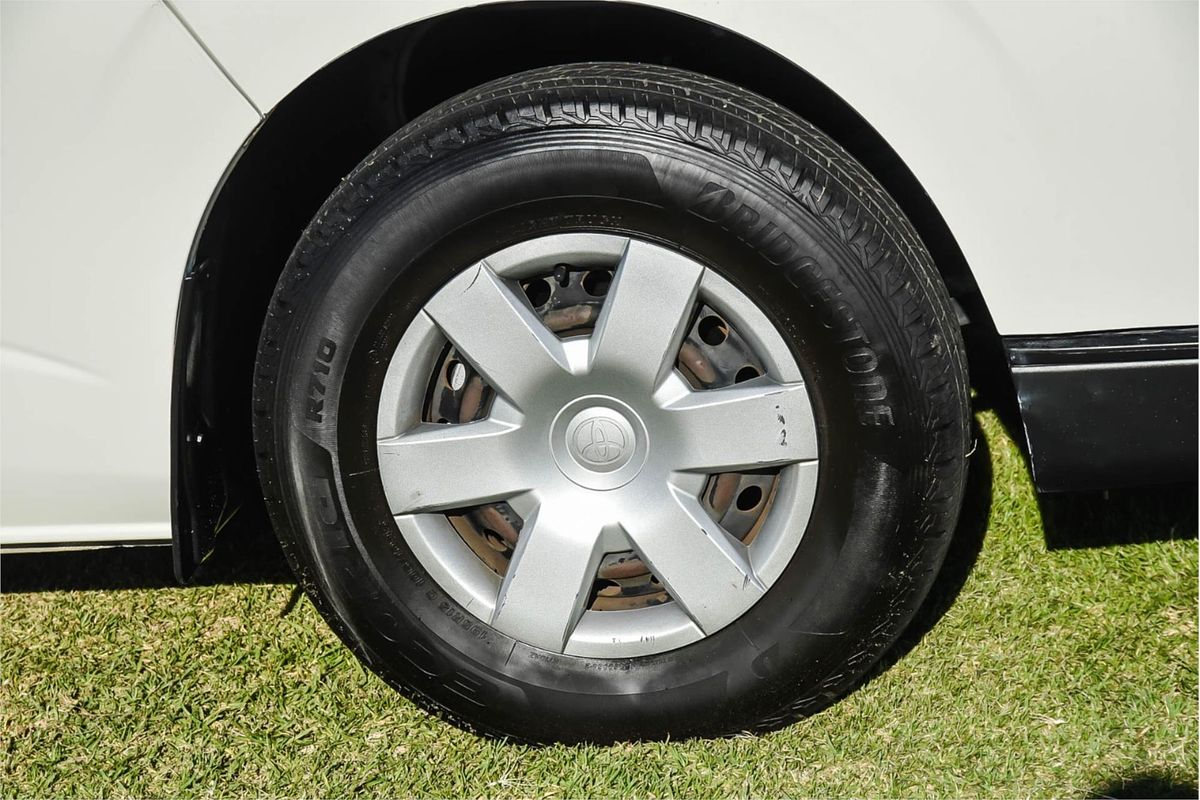 2018 Toyota Hiace KDH201R LWB