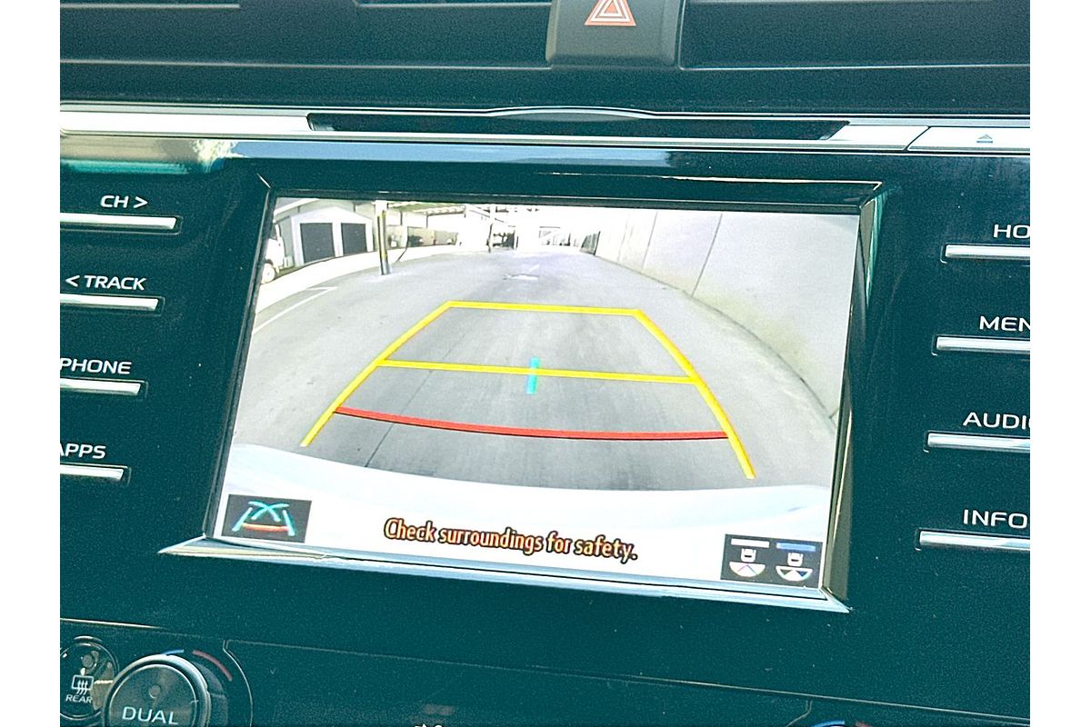 2018 Toyota Camry Ascent AXVH71R