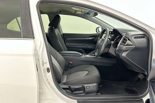 2018 Toyota Camry Ascent AXVH71R