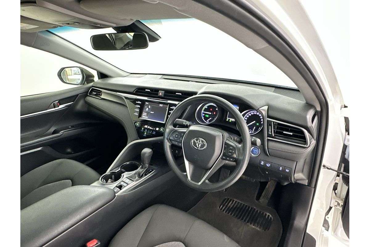 2018 Toyota Camry Ascent AXVH71R