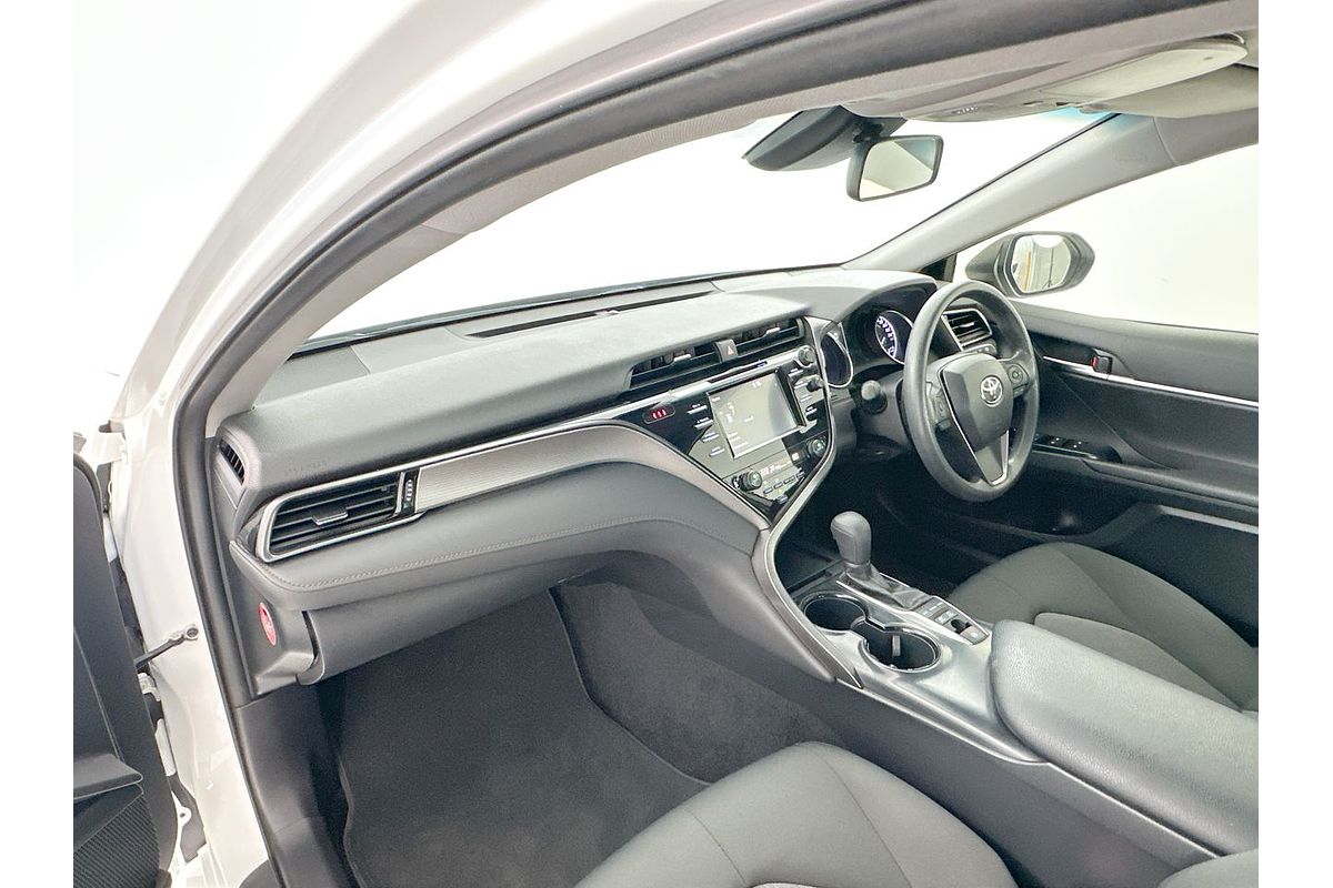 2018 Toyota Camry Ascent AXVH71R