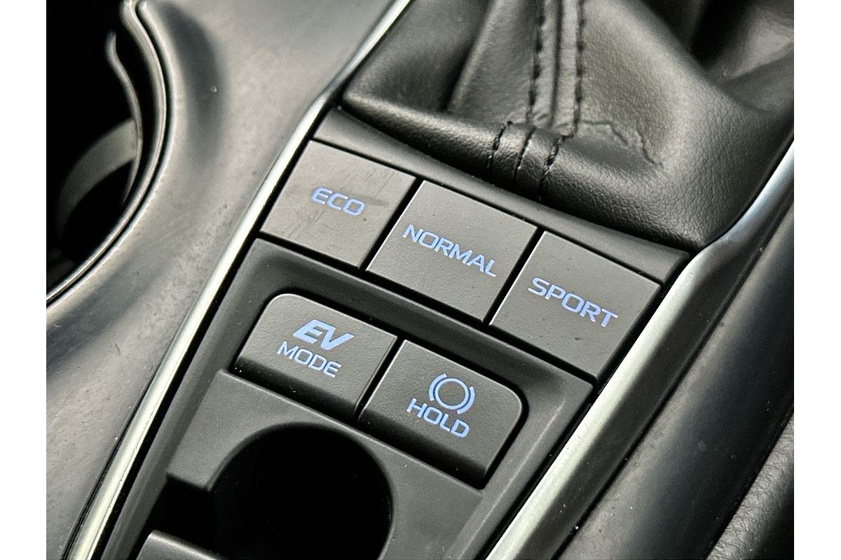 2018 Toyota Camry Ascent AXVH71R
