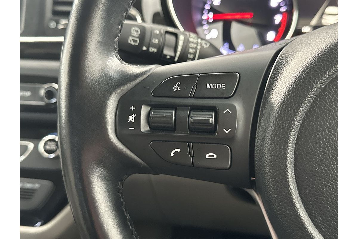 2020 Kia Carnival Platinum YP