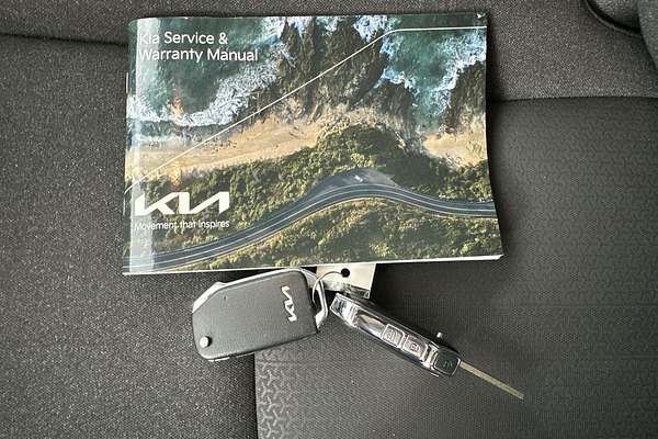 2022 Kia Carnival S KA4