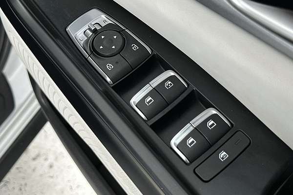 2022 Kia Carnival S KA4