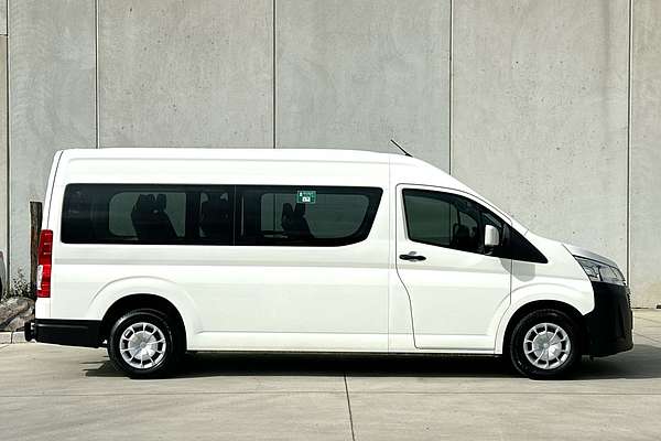 2019 Toyota Hiace Commuter GDH322R