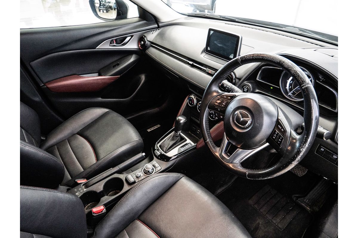 2015 Mazda CX-3 sTouring DK