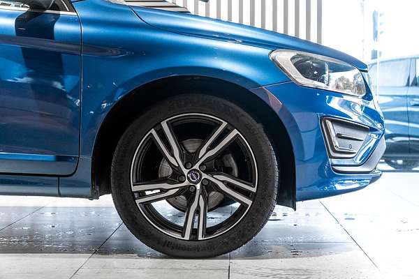2017 Volvo XC60 T5 R-Design