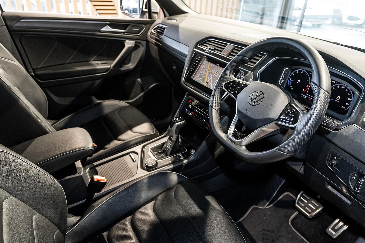 2022 Volkswagen Tiguan 162TSI R-Line 5N