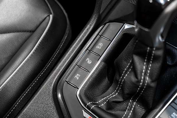 2022 Volkswagen Tiguan 162TSI R-Line 5N
