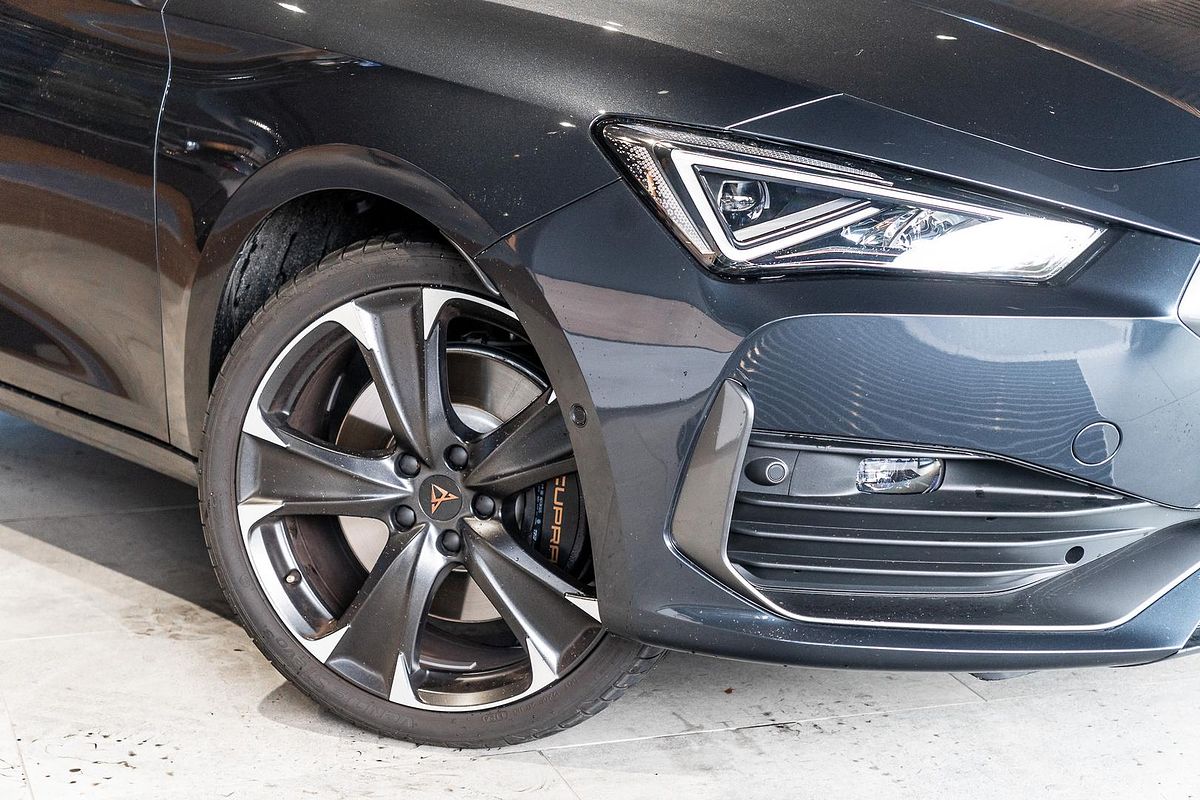 2024 CUPRA Leon VZe KL
