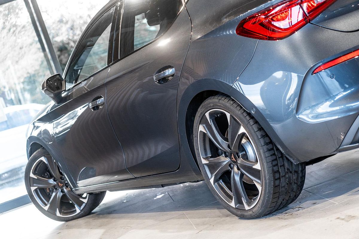 2024 CUPRA Leon VZe KL