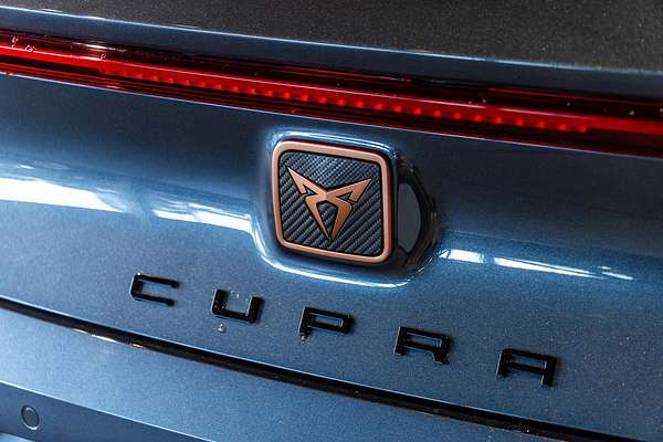 2024 CUPRA Leon VZe KL