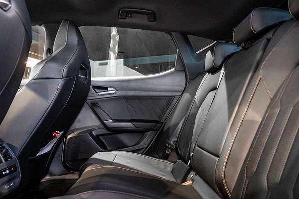 2024 CUPRA Leon VZe KL