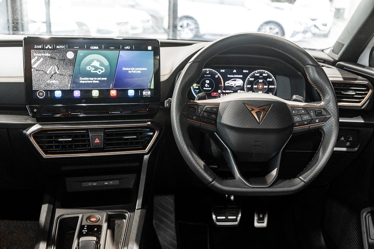 2024 CUPRA Leon VZe KL