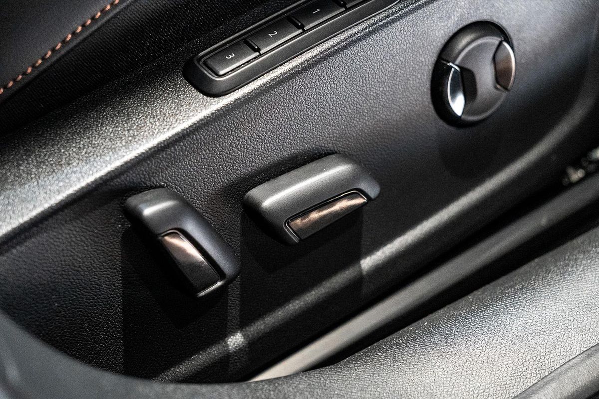 2024 CUPRA Leon VZe KL